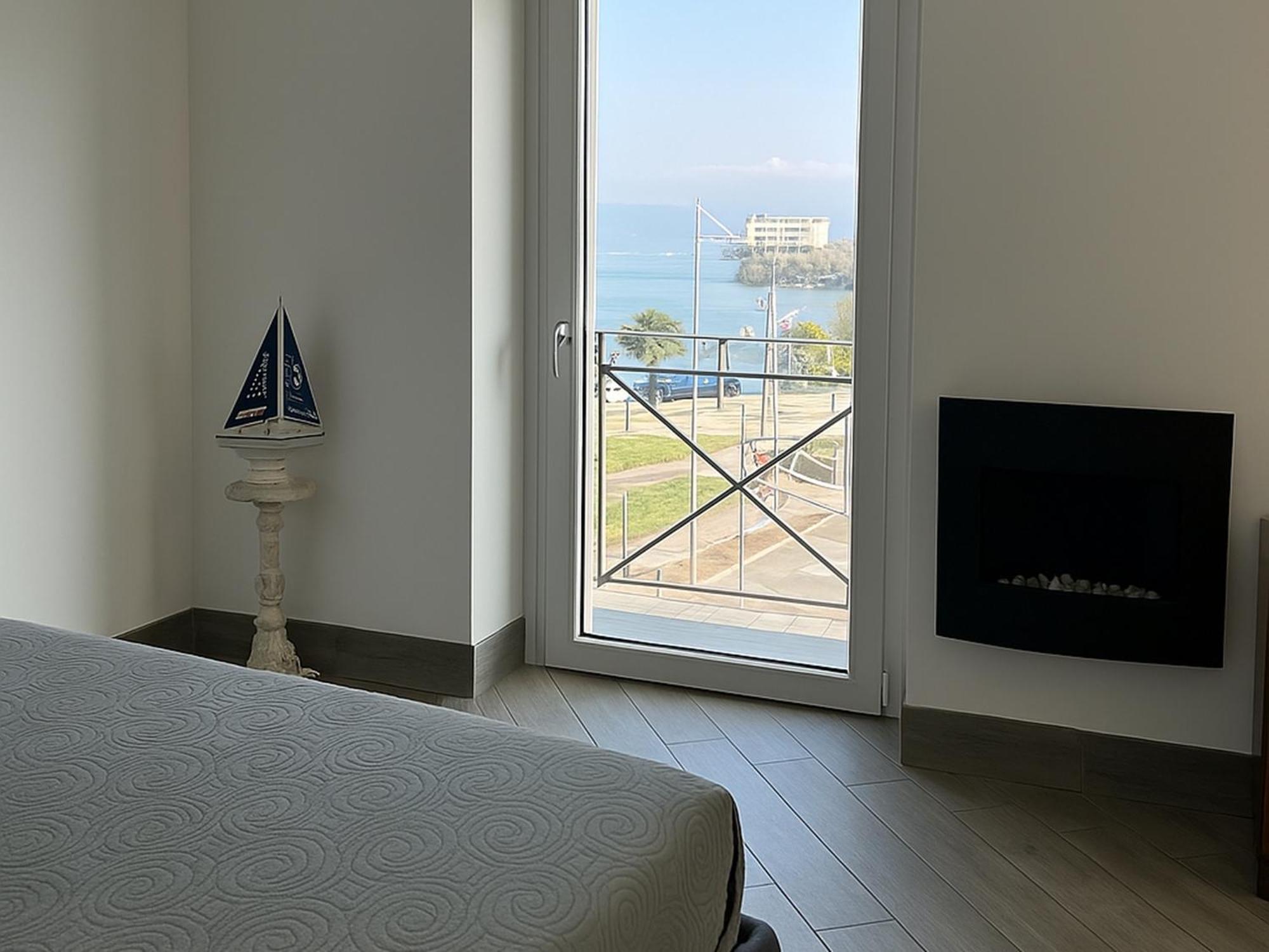 Relais Al Porto Hotel Peschiera del Garda Exterior foto